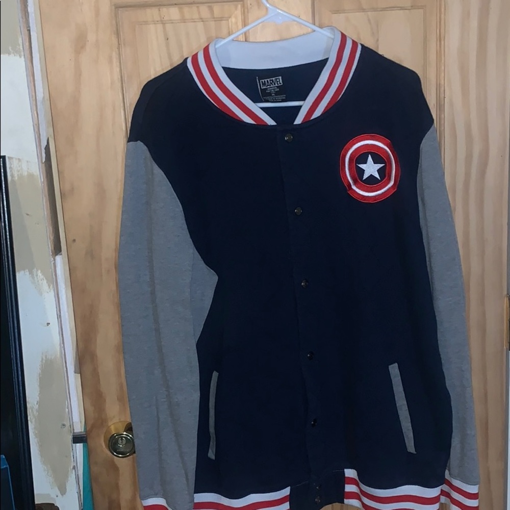 XL men’s captain America varsity style sweater